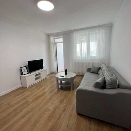 Sunny Apartment Center 수체아바 외부 사진