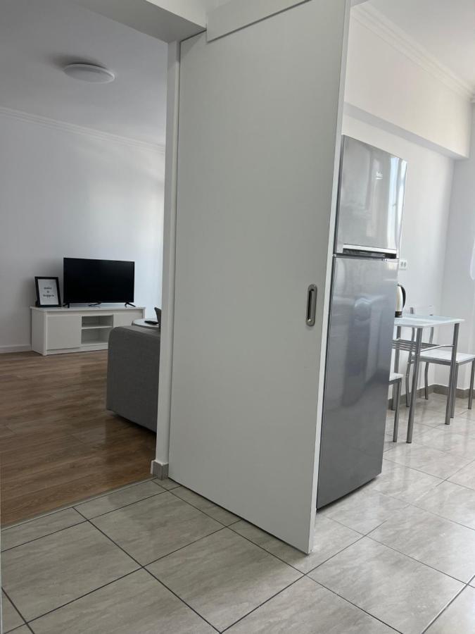 Sunny Apartment Center 수체아바 외부 사진